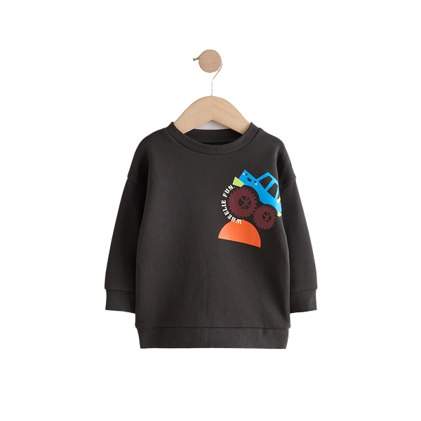 HOODIES & SWEATSHIRTS